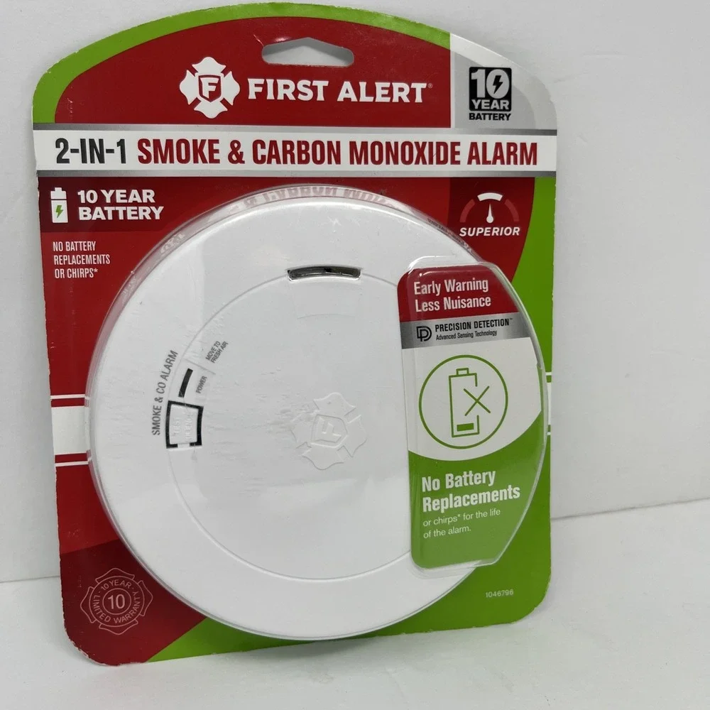 First Alert ~ 2-in-1 Smoke & Carbon Monoxide Alarm ~Superior~ 1046796 ~ NEW!